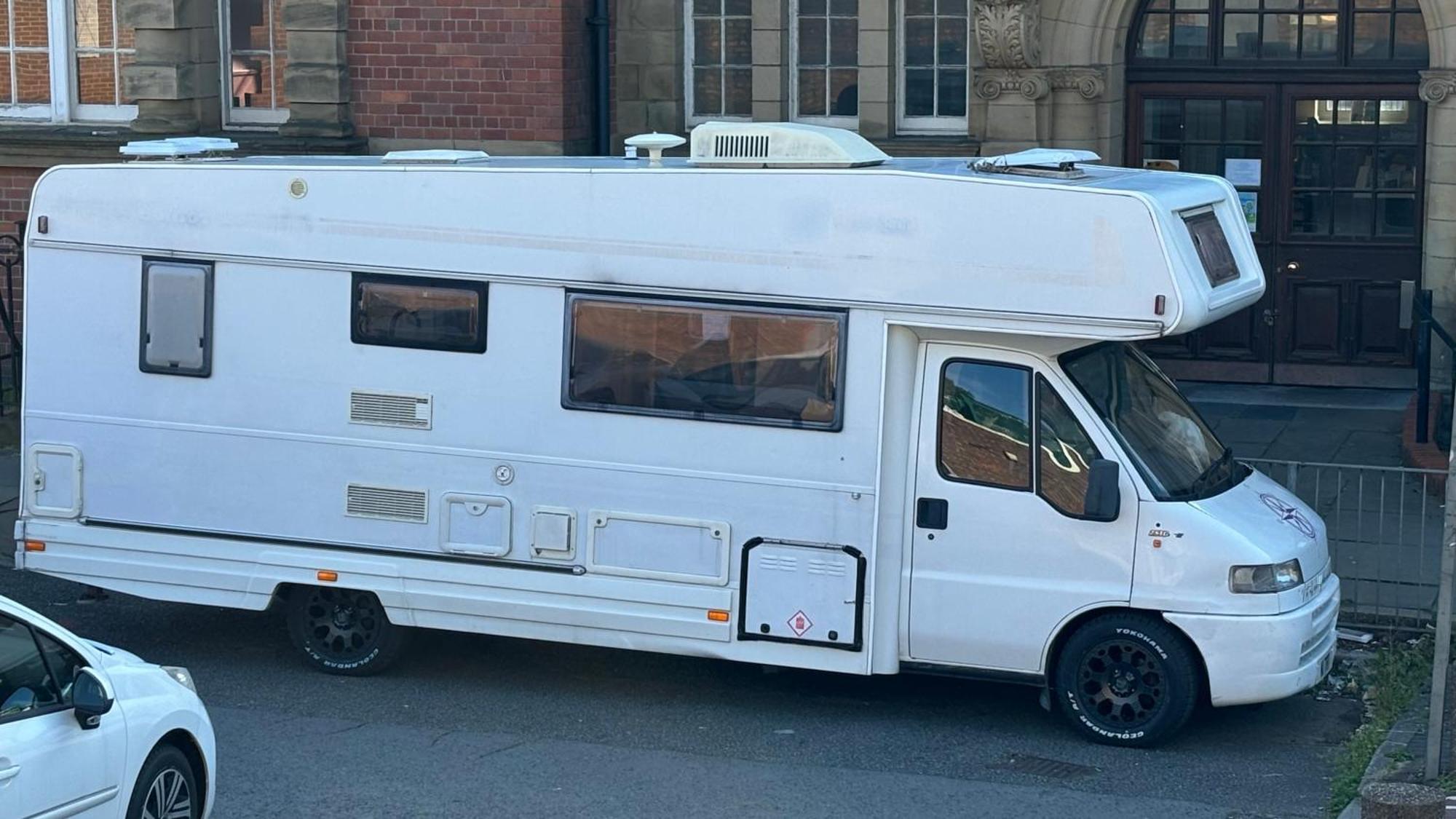 Cool Wheels On The Waterfront Hotel Liverpool Buitenkant foto